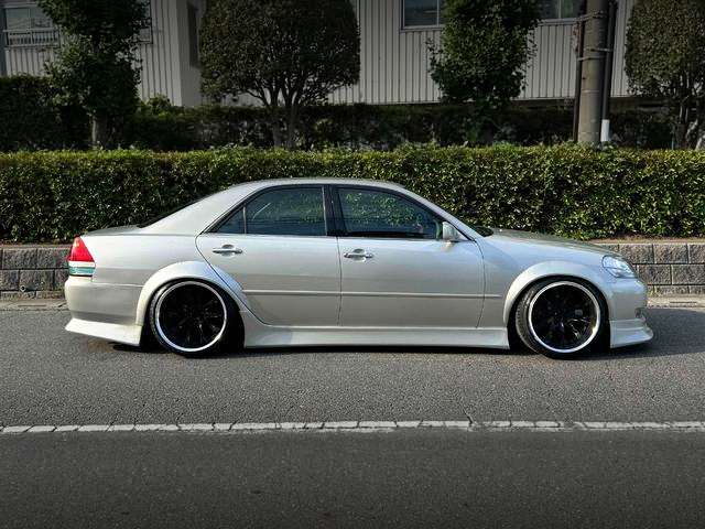 Side exterior of N-STYLE WIDEBODY JZX110 MARK 2 GRAMDE iR-V.