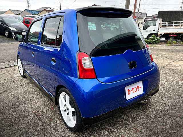 Rear exterior of L235S ESSE.