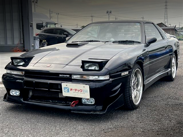 Front exterior of MA70 SUPRA 3.0GT TURBO LIMITED.