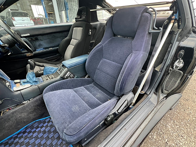 Interior seats of MA70 SUPRA 3.0GT TURBO LIMITED.