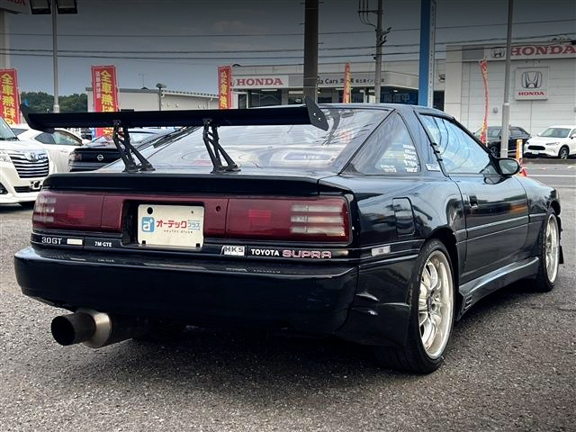 Rear exterior of MA70 SUPRA 3.0GT TURBO LIMITED.