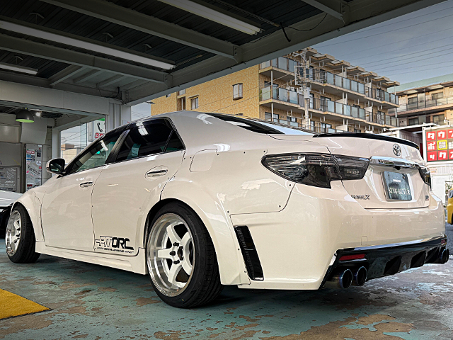 Rear exterior of WIDEBODY GRX130 MARK X 350S Gs.