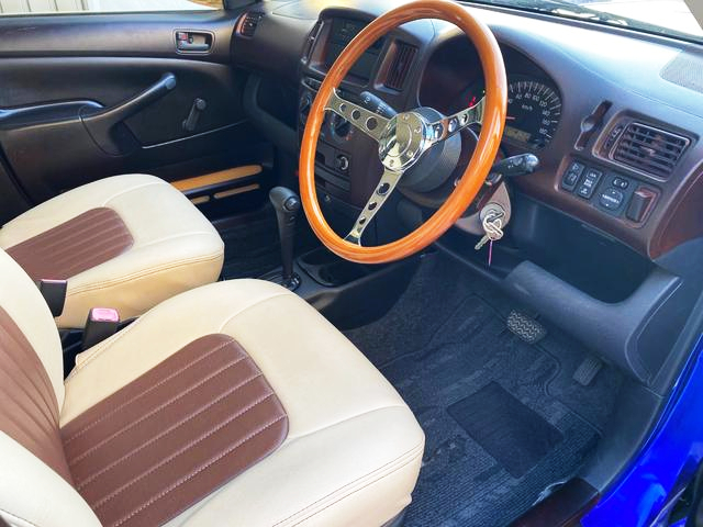 Interior of 1st Gen TOYOTA PROBOX VAN 1.5 DX.
