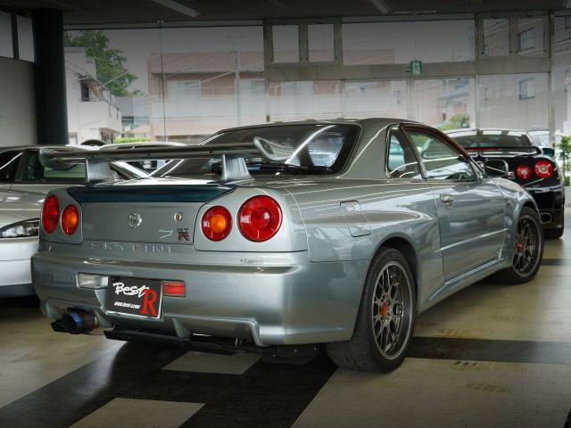 Rear exterior of R34 SKYLINE GT-R.