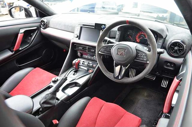 Interior Dashboard of R35 NISSAN GT-R NISMO.
