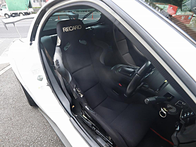 Seats of FD3S RX-7 SPIRIT-R TYPE-A.