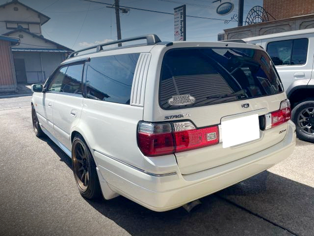 Rear exterior of WGNC34 NISSAN STAGEA 25X FOUR.