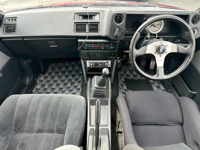 Interior dashboard of AE86 COROLLA LEVIN GT-APEX.