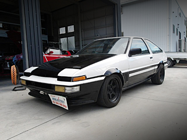 Front exterior of AE86 SPRINTER TRUENO GTV.