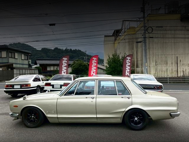 Left Side exterior of C10 HAKOSUKA 4-DOOR.