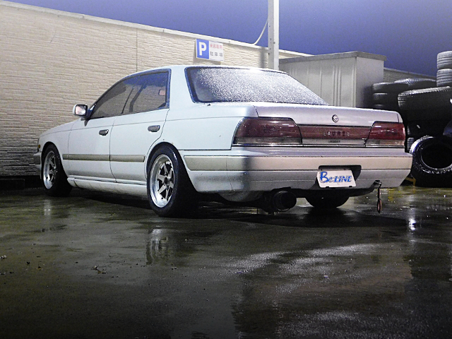 Rear exterior of C33 NISSAN LAUREL.