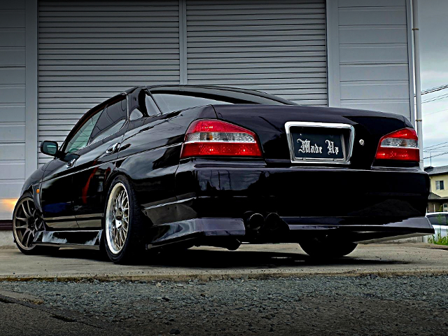 Rear exterior of C35 NISSAN LAUREL.