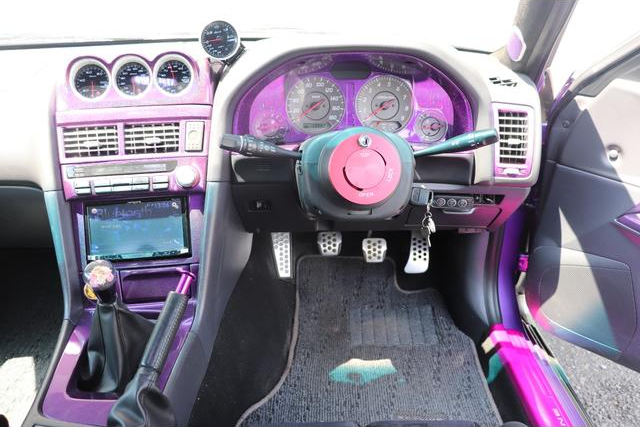 Dashboard and Speed cluster of ER34 SKYLINE 4-DOOR 25GT-X TURBO.