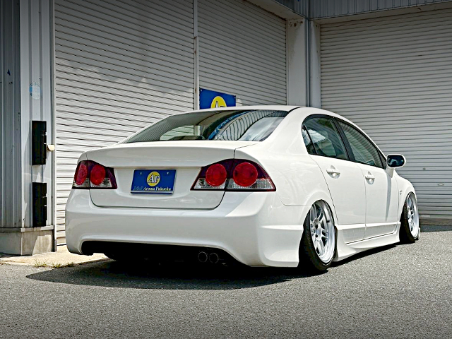 Rear exterior of FD2 CIVIC TYPE-R.