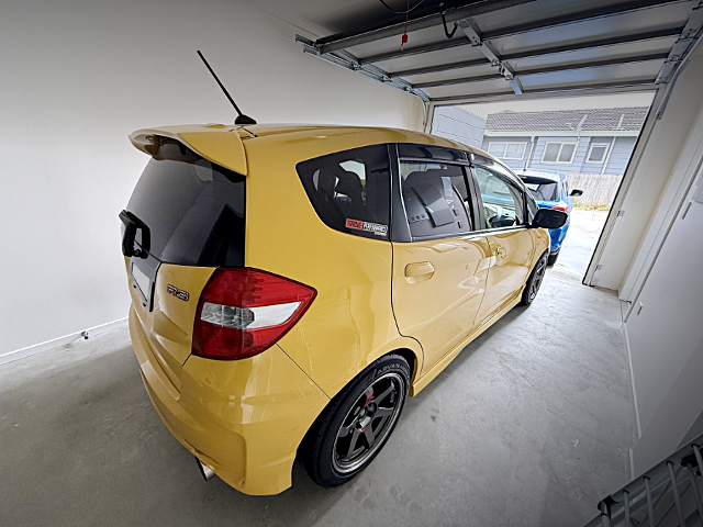 Rear exterior of GE8 HONDA FIT RS.