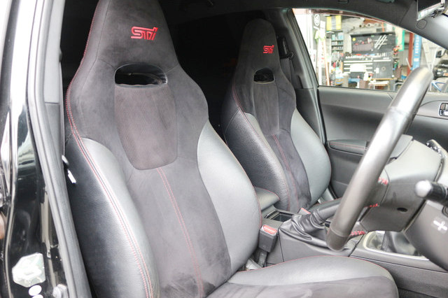 Seats of VARIS WIDEBODY GVB IMPREZA WRX STI.