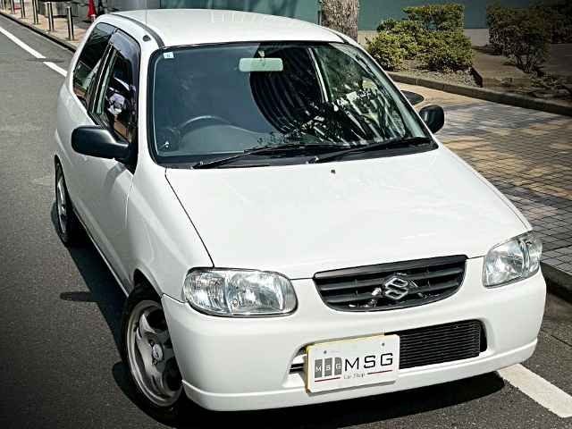 Front exterior of HA23V ALTO VAN Vs.