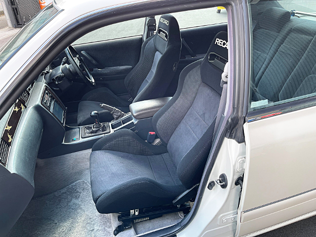 Interior RECARO Two-seats of 10th Gen JZS155 TOYOTA CROWN.