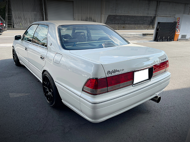 Rear exterior of 10th Gen JZS155 TOYOTA CROWN.
