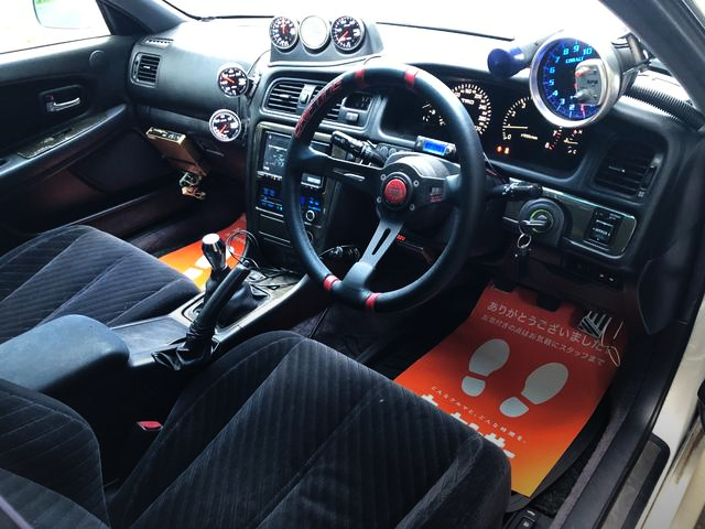 Interior of JZX100 CHASER TOURER-V.