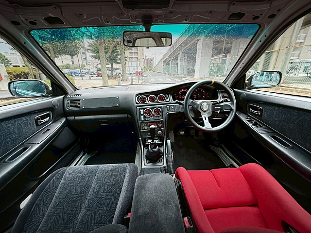 Interior Dashboard of WIDEBODY JZX100 MARK 2 TOURER-V.