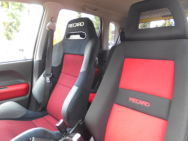 Interior seats of HN22S SUZUKI Kei WORKS.