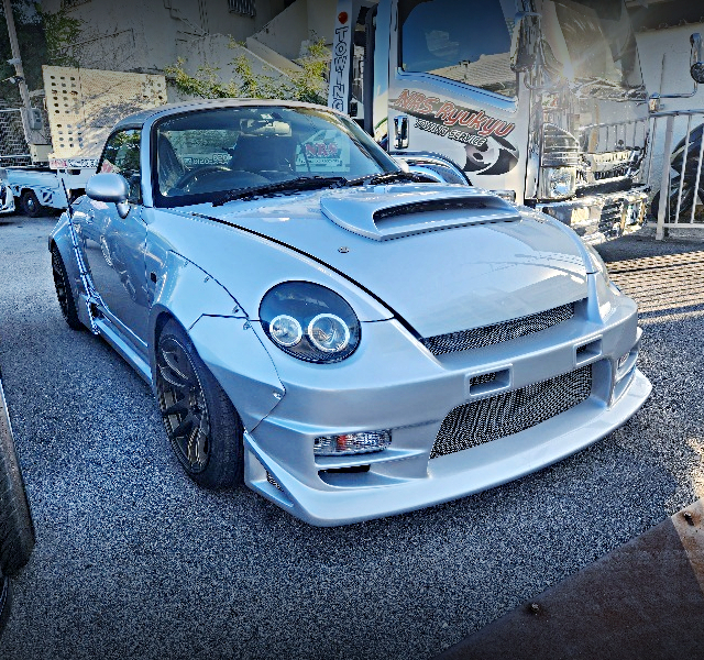 Front exterior of WIDEBODY L880K DAIHATSU COPEN.