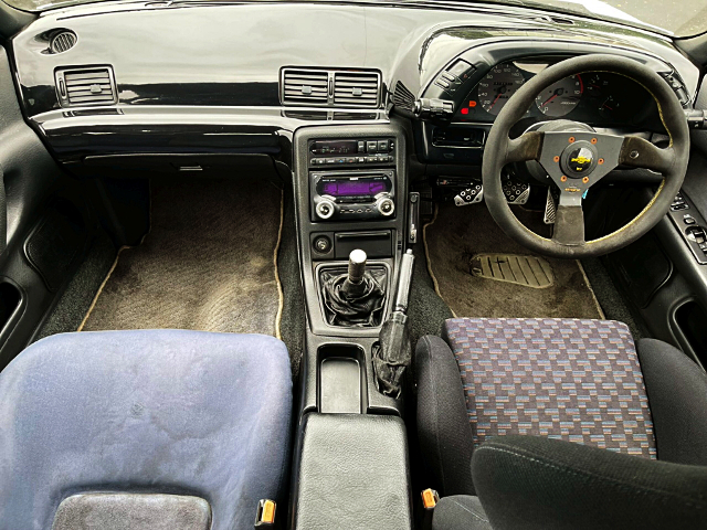 Interior of R32 SKYLINE GT-R V-SPEC.