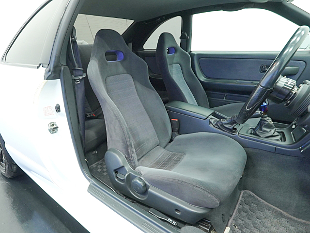 Interior seats of Nur RB26DETT installed R33 SKYLINE GT-R.