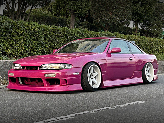 Front exterior of S14 NISSAN SILVIA K'S.