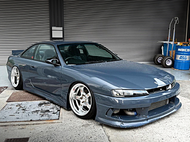 Front exterior of S14 SILVIA Q's.