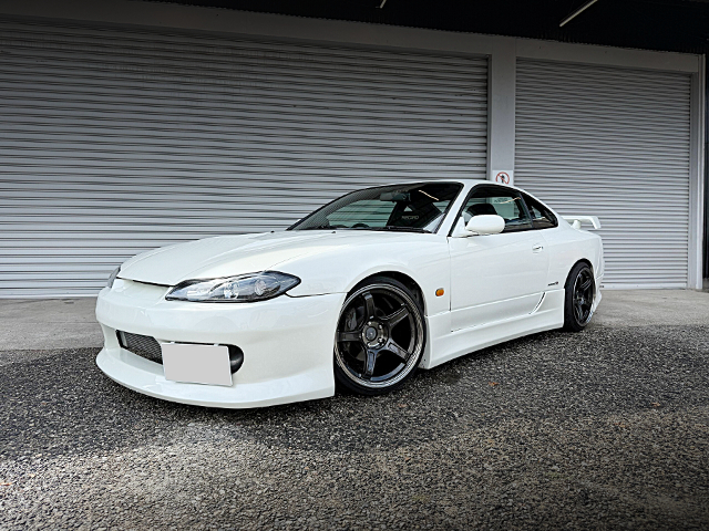 Front exterior of S15 NISSAN SILVIA SPEC-R.