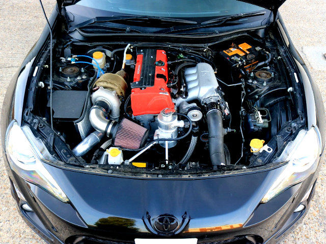 K24A i-VTEC engine With GARRETT G30-660 Turbocharger.