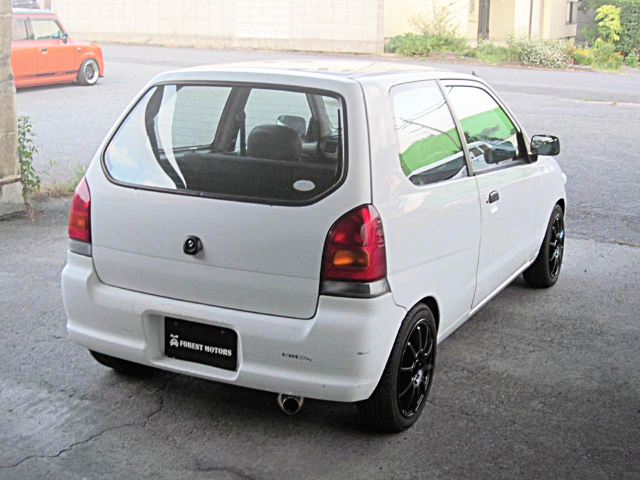 Rear exterior of 5th Gen SUZUKI ALTO Vs.