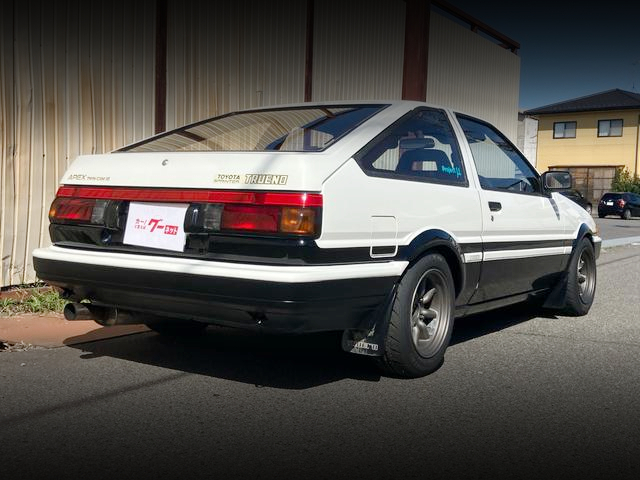 Rear exterior of AE86 SPRINTER TRUENO GT-APEX.