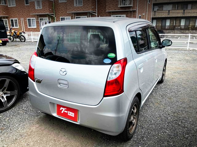 Rear exterior of 6th Gen MAZDA CAROL GS.