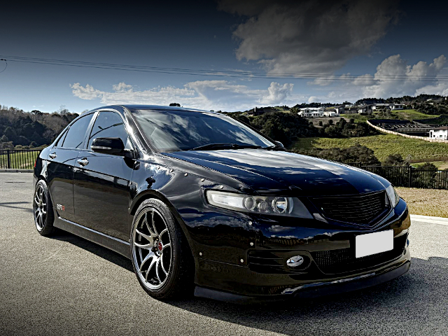 Front exterior of CL7 ACCORD EURO R.