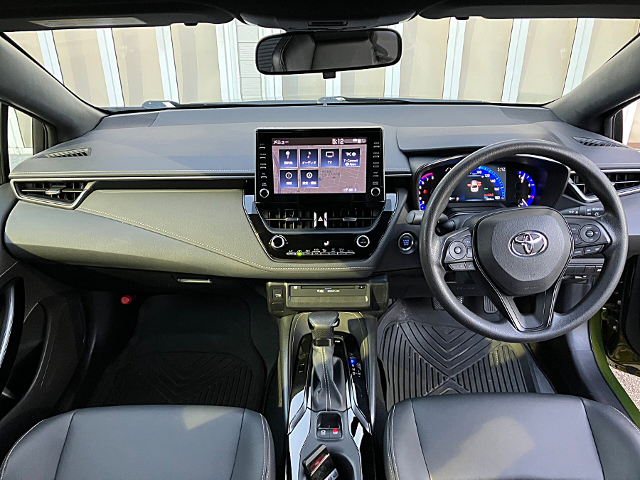 Interior dashboard of WIDEBODY ZRE212 COROLLA 1.8 WxB.