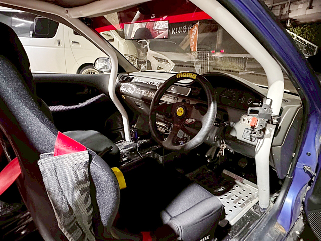 Interior of ADVAN RACING Livery EG6 HONDA CIVIC SiR 2.