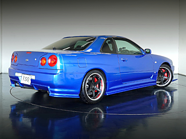 Rear exterior of ER34 SKYLINE 2-DOOR 25GT TURBO.