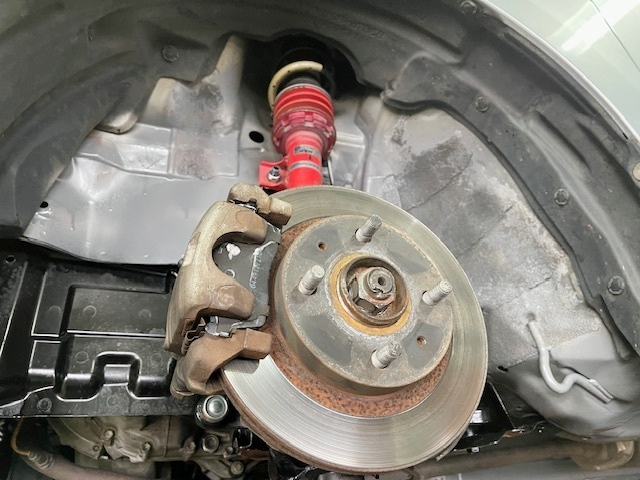 Brake caliper and Brake Disc.
