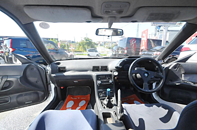 Interior of R32 SKYLINE 4-DOOR.
