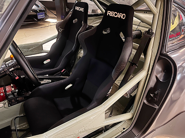 RECARO seats of RWB WIDEBODY PORSCHE 964 CARRERA 2.