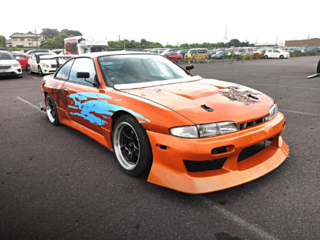 Front exterior of WIDEBODY S14 SILVIA K's.