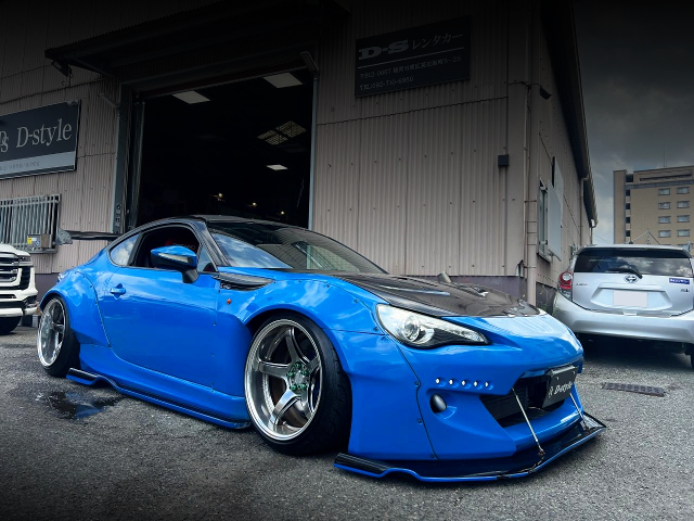 Front exterior of WIDEBODY ZN6 TOYOTA 86 GT.