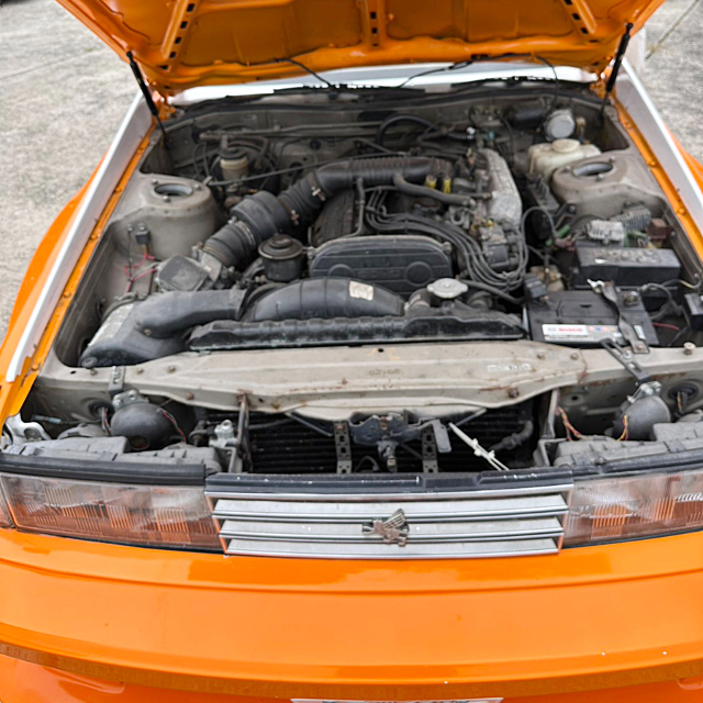 5M-GEU 2800cc engine.
