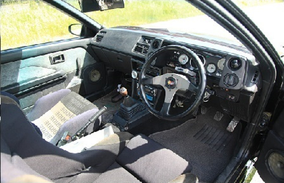 Dashboard of AE86 COROLLA LEVIN GTV.