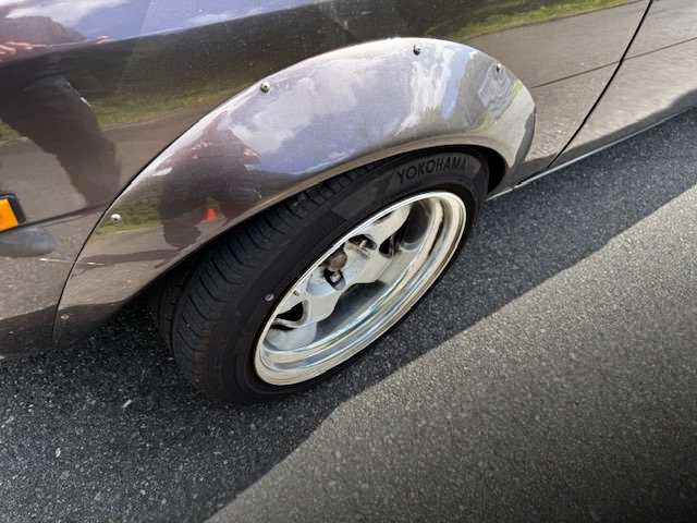 Front Rim of 4th Gen TOYOTA COROLLA 4-DOOR.