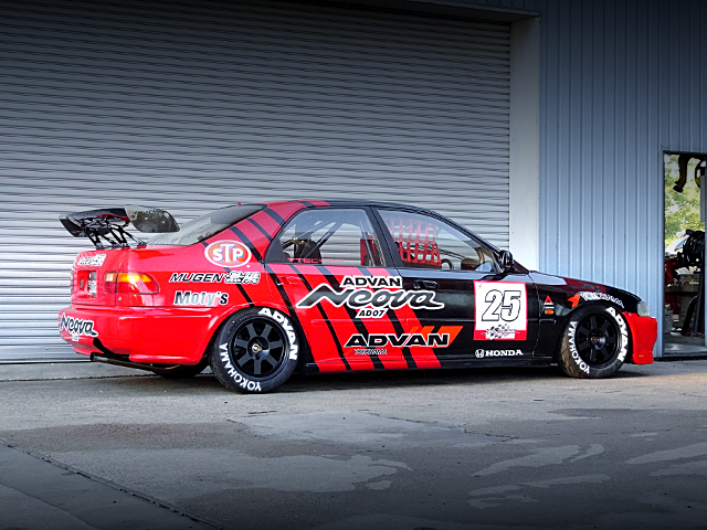 Rear exterior of ADVAN RACING LIVERY EG9 CIVIC FERIO.