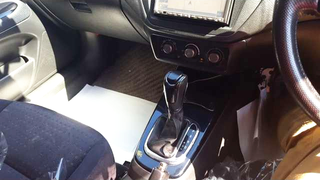 5 speed automatic With manual mode.